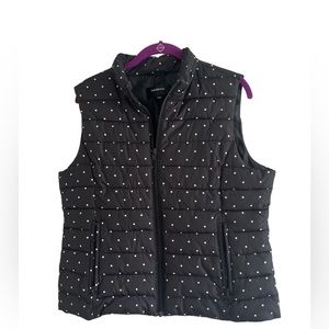 Colebrook Essentials women’s size L puffer vest polka dot. EUC